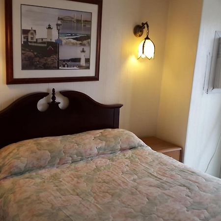 Hillcrest Inn Hampton Zimmer foto