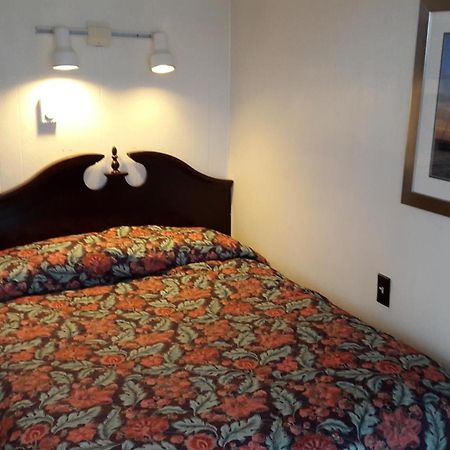 Hillcrest Inn Hampton Zimmer foto